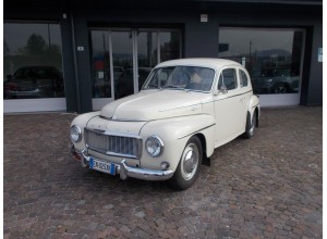 VOLVO P544 